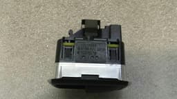 MERCEDES-BENZ Mercedes GLS X166 Side Window Switch A1668200210 Window Regulator Switch — thumbnail 3