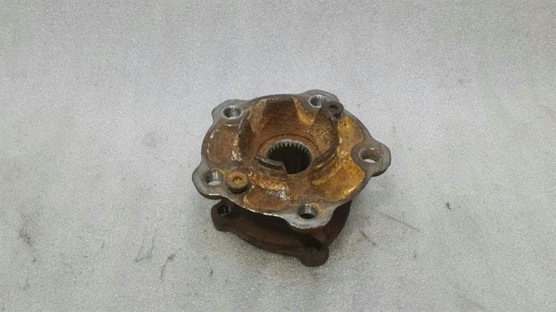 BMW BMW 3 Series F80 M3 F87 M2 F82 M4 RLH Hub 2283220 Wheel Bearing Housing Rear Left
