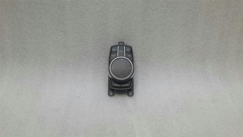 BMW BMW 3 Series F30 F20 F01 I Drive Switch 9866964 Navigation Switch