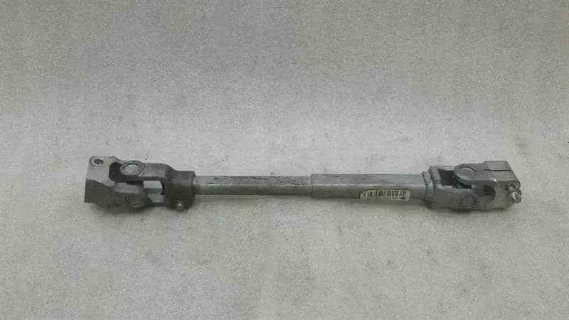 BMW BMW 3 Series F30 RHD Steering Joint 2284712 Right Handlebar Shaft