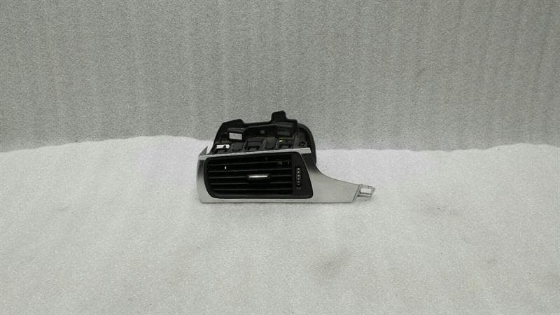 AUDI Audi A7 4G RHD Left Air Vent 4G1820901 Right Hand Drive
