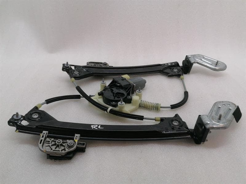 MASERATI Maserati Ghibli M157 Left Rear Door Winder 670103667 Rear Left Window
