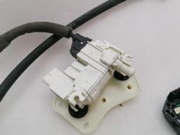 MASERATI Maserati Ghibli M157 front left door lock 670038411 RHD RIGHT HAND DRIVE — thumbnail 10