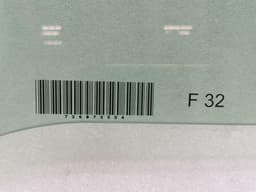 BMW BMW M4 F82 left front door glass 51337268725 door window front left — thumbnail 4