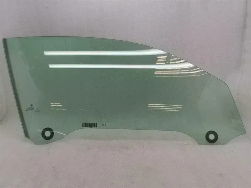 BMW M4 F82 right front door glass 51337268726 door window front right