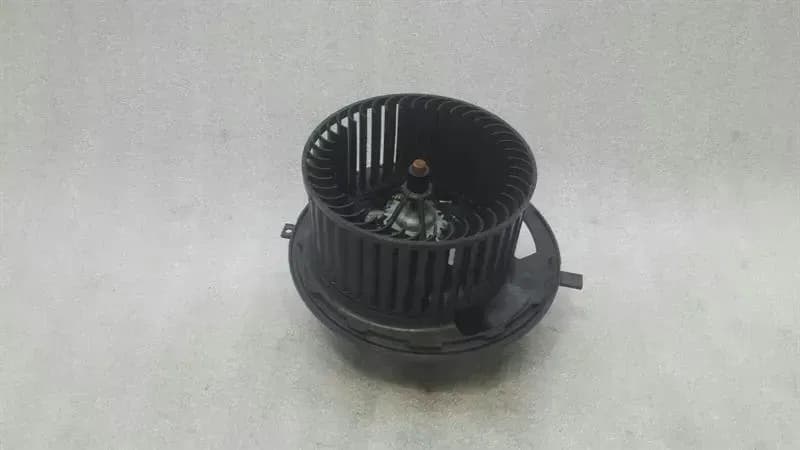 BMW BMW Z4 E89 E90 E92 RHD Heater Blower 6933664 right handlebar