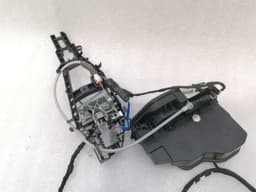 BMW BMW M4 F82 left RHD door lock 7202145 door lock left RHD — thumbnail 4