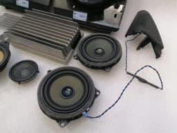 BMW BMW M4 F82 speaker set 9383967 Hi Fi speaker set — thumbnail 2