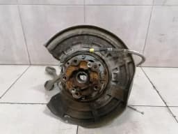 BMW BMW M4 F82 Left Rear Hub 33302284795 Wheel Bearing Housing Rear Left — thumbnail 1