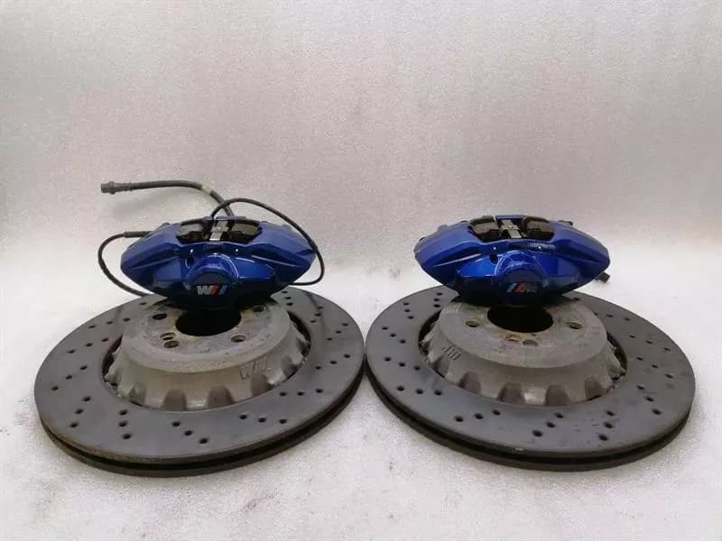 BMW BMW M4 F82 brake caliper 34116799469 rear set brake caliper rear set