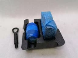 BMW BMW M4 F82 SAVER KIT 6794837 6792638 MOBILITY SYSTEM JACK — thumbnail 6