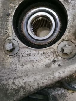 BMW BMW 3 Series M3 F80 Right Rear Hub 2284882 Wheel Bearing Housing Rear Right — thumbnail 3