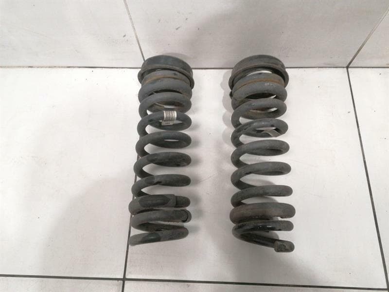 BMW BMW 3 Series M3 F80 Rear Coil Spring sSet33537857311 Rear Suspension Spring