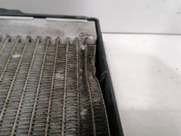 BMW BMW M4 F82 Water Radiator 2284604 Water Cooler — thumbnail 3