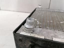 BMW BMW M4 F82 Water Radiator 2284604 Water Cooler — thumbnail 5