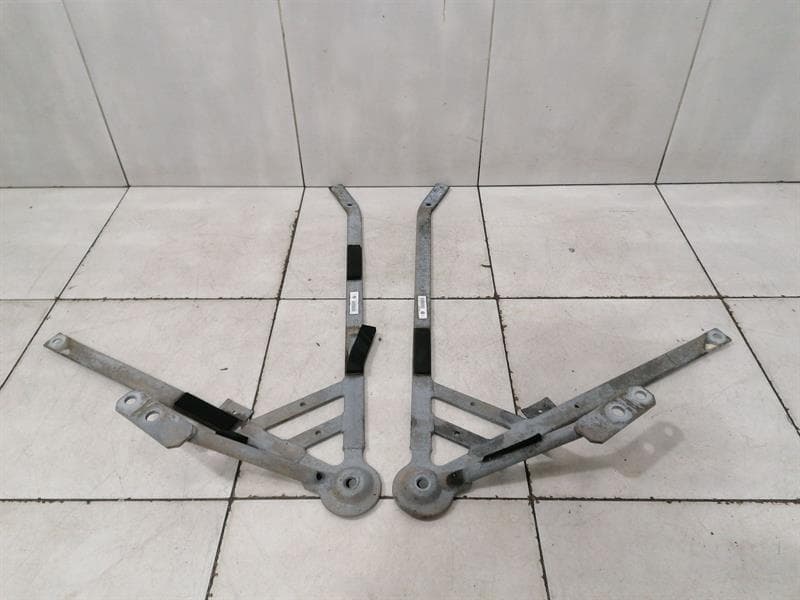 BMW BMW 3 Series F80 M3 F30 Holder Bracket 67228464607 Holder Beam