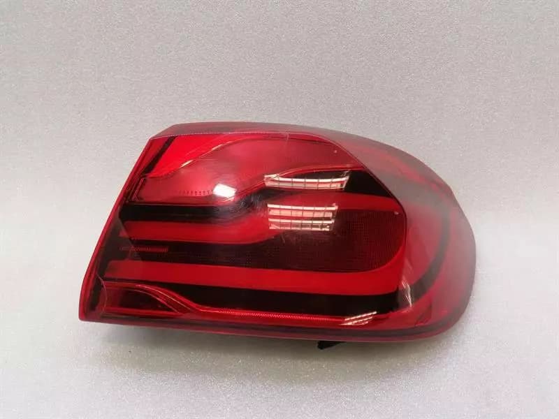 BMW BMW M4 F82 Right Rear Light 8496524 taillight rear right lci
