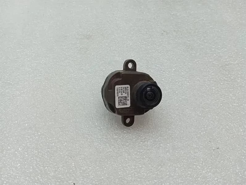 BMW BMW M4 F82 Electronic Module 9240274 LH MIRROR CAMERA Control Unit