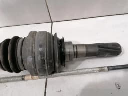 BMW BMW M4 F82 Right Rear Hub 33302284796 wheel bearing housing rear right — thumbnail 6