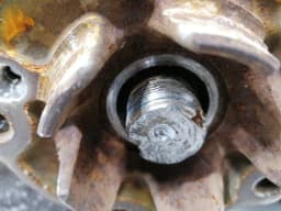 BMW BMW M4 F82 Right Rear Hub 33302284796 wheel bearing housing rear right — thumbnail 10