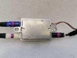 BMW BMW M4 F82 electronic module 9355549 control unit / AUX HUB MODULE — thumbnail 2