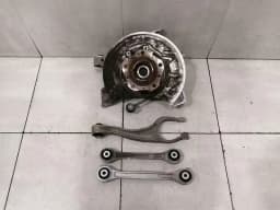 PORSCHE Porsche 911 991 mk2 Right Rear Hub 99133111233 Wheel Bearing Case Rear Right T — thumbnail 1