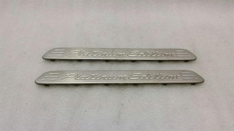 PORSCHE Porsche Cayenne 958 958555467006 M7 Platinum Edition Door Sill Door Sill