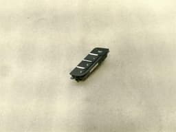 PORSCHE Porsche Macan 95B Right Seat Memory Switch 95B9598556A Seat Right Switch — thumbnail 4