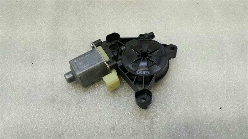 PORSCHE Porsche Macan 95B door window motor 5Q0959801A window regulator motor rear left