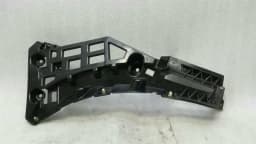 PORSCHE Porsche Macan 95B LHS bumper bracket 95B807253A bumper holder rear left — thumbnail 1