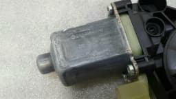 PORSCHE Porsche Macan 95B door window motor 5Q0959801B window regulator motor front left — thumbnail 5