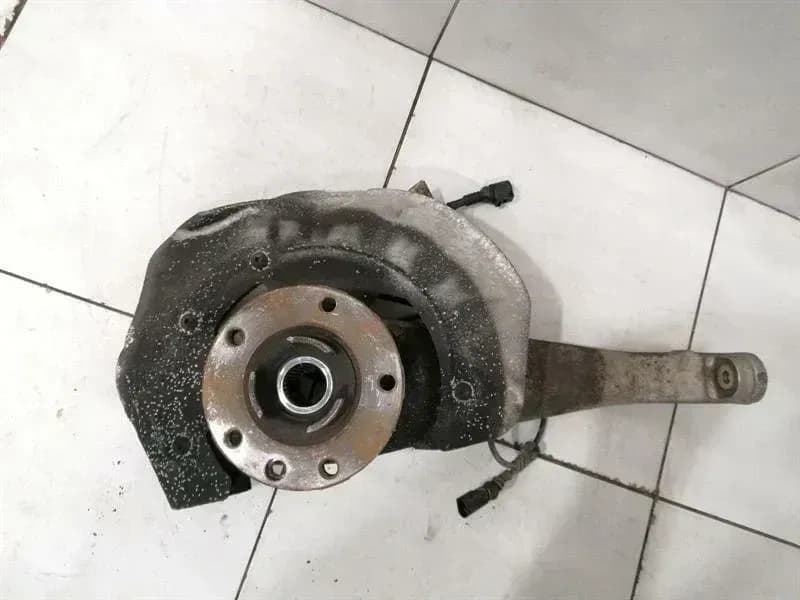 PORSCHE Porsche Cayenne 958 92A Right Front Hub 95834115600 Wheel Bearing Housing Front Right