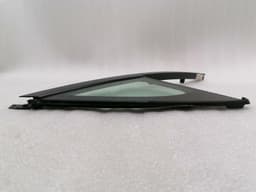 PORSCHE Porsche Cayenne 958 92A Left Front 1/4 Glass 7P6845113 Door Panel 1/4 Front Left — thumbnail 3