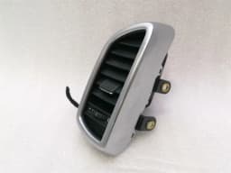PORSCHE Porsche Cayenne 958 92a Right Air Vent 7P5819704D Ventilation Nozzle Right — thumbnail 3