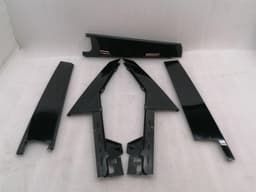 PORSCHE Porsche Macan 95B 95B853318B door strip set 95B853318B door molding set — thumbnail 1
