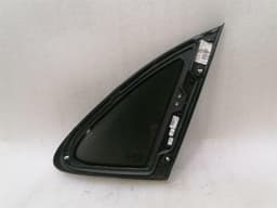 PORSCHE Porsche Macan 95b Left Rear Quarter Glass 95B845297 Door Window 1⁄4 Rear Left — thumbnail 2