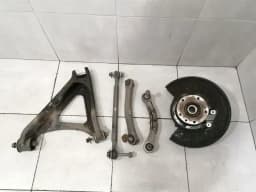 PORSCHE Porsche Cayenne 958 92A Right Rear Hub Set 95833161201 Wheel Bearing Housing Rear RE — thumbnail 1