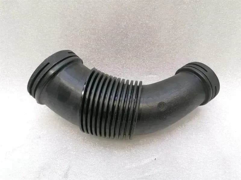 PORSCHE Porsche Macan 95B intake pipe 95B129609 intake hose charge air