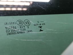 PORSCHE Porsche Macan 95B Rear Panoramic Glass 95B877056Z Sliding Sunroof Rear Faulty — thumbnail 5