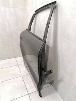 PORSCHE Porsche Macan 95B Right Rear Door 95B833021A Door Rear Right DEFECT — thumbnail 2