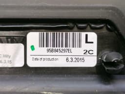 PORSCHE Porsche Macan 95b Left Rear Quarter Glass 95B845297 Door Window 1⁄4 Rear Left — thumbnail 4