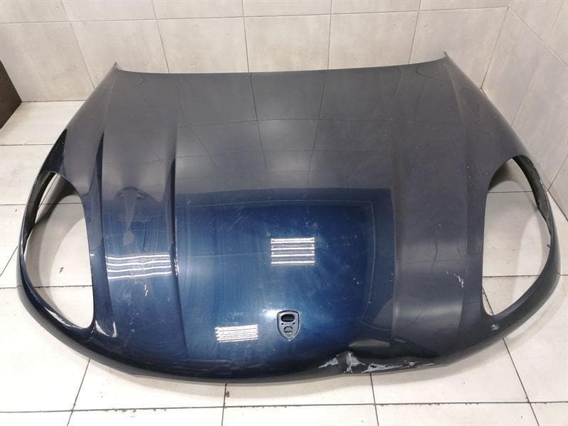 PORSCHE Porsche Macan 95B Bonnet 95B823031 bonnet