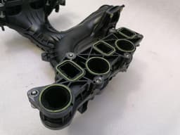 PORSCHE Porsche Macan 95B Inlet Manifold 059129711CP Intake Manifold — thumbnail 3