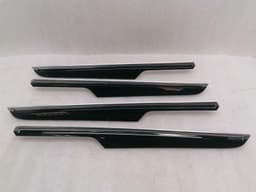 PORSCHE Porsche Macan 95B Door Veneer Set 95B867062D Door Bar Set Piano Paint — thumbnail 1
