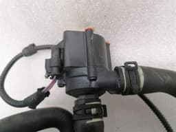 PORSCHE Porsche Macan 95B Additional Cooling Pump 06H121601M Coolant Pump Pump — thumbnail 4