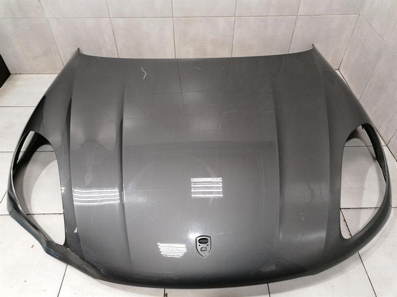PORSCHE Porsche Macan 95B Bonnet 95B823031 bonnet