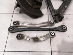 PORSCHE Porsche Cayenne 958 92A Right Rear Hub 95833161201 Wheel Bearing Housing Rear Right — thumbnail 9