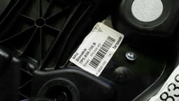 PORSCHE Porsche Cayenne 958 92A Right Rear Winder 7P5839756B Window Regulator Rear Right — thumbnail 2