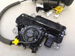 PORSCHE Porsche Cayenne 9y 18-23 Boat Lock 4M0827506E Tailgate Lock 9Y0827520A — thumbnail 3