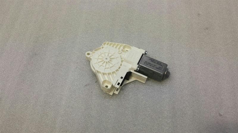 AUDI Audi A7 4G door window motor 8K0959802 window regulator motor